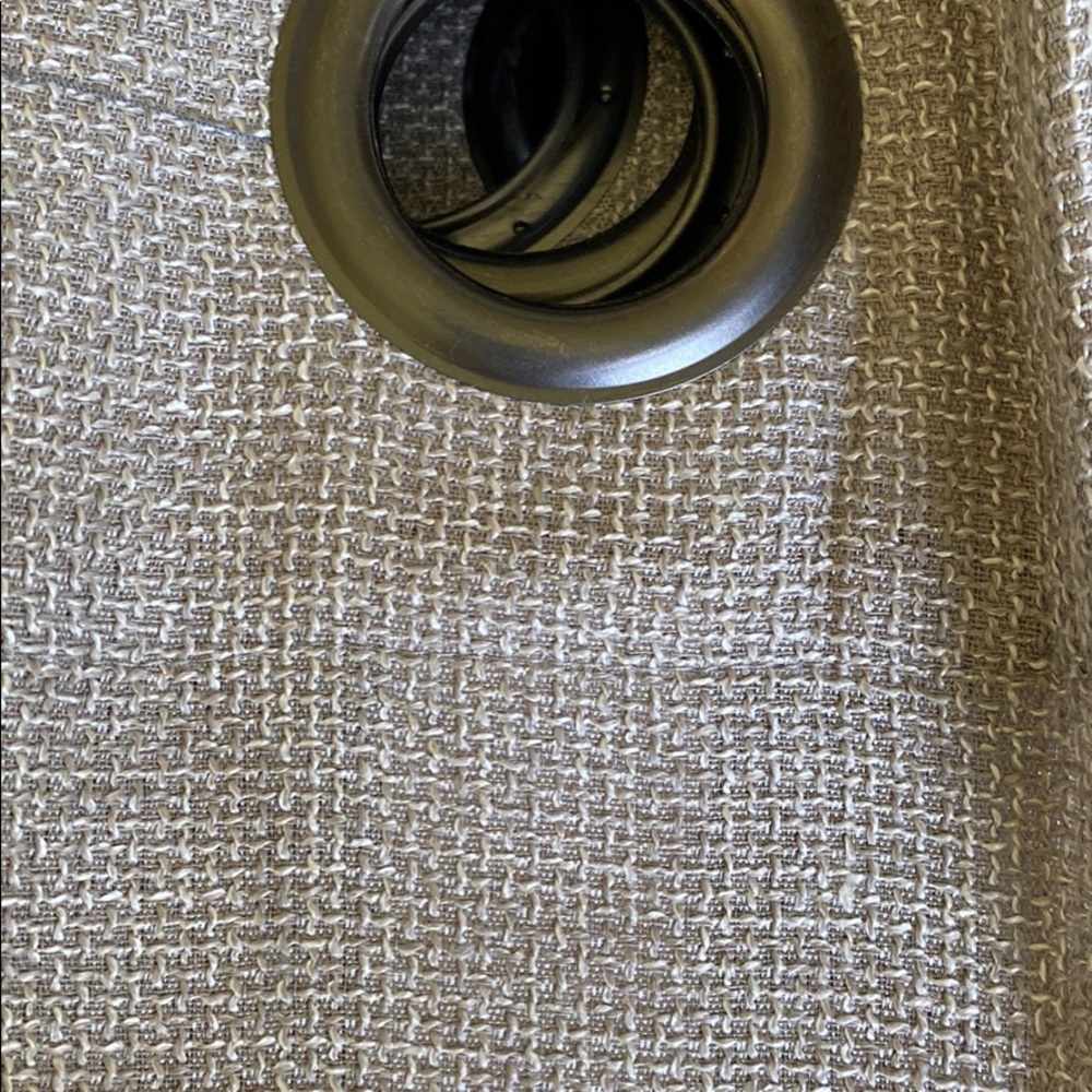 Set of curtains